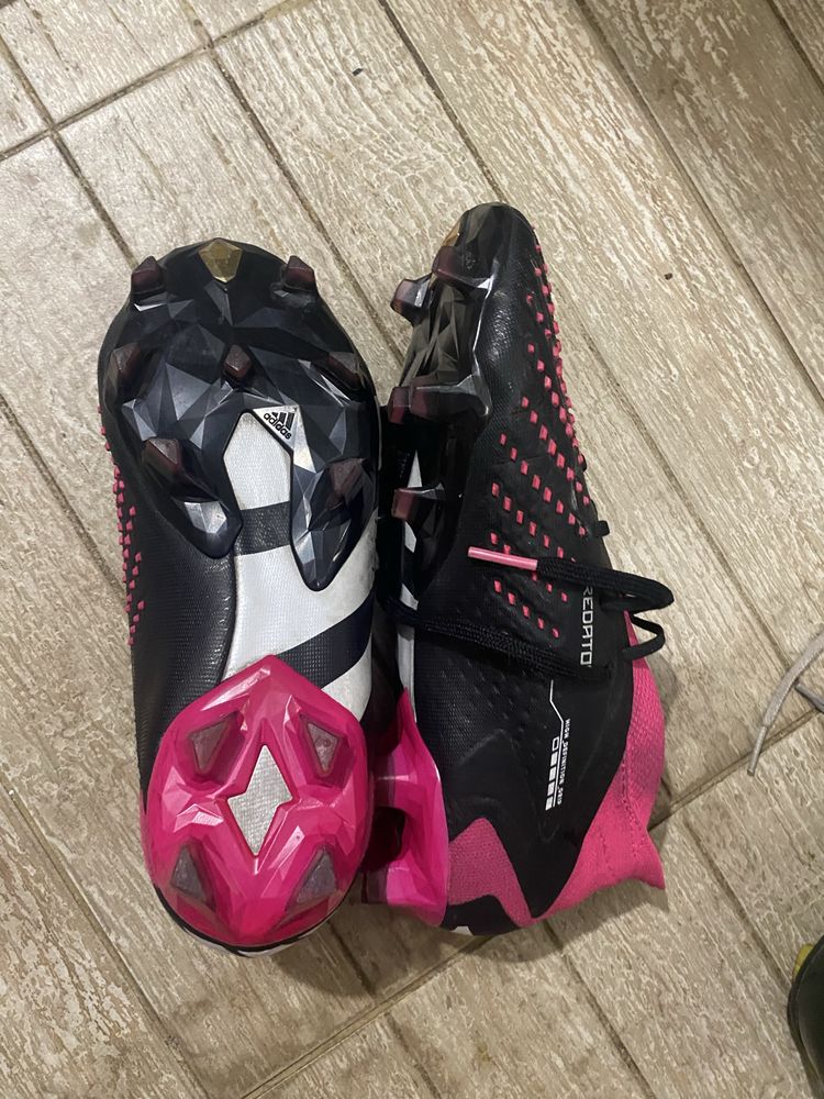 Футболни обувки adidas Predator 37 и 1/2