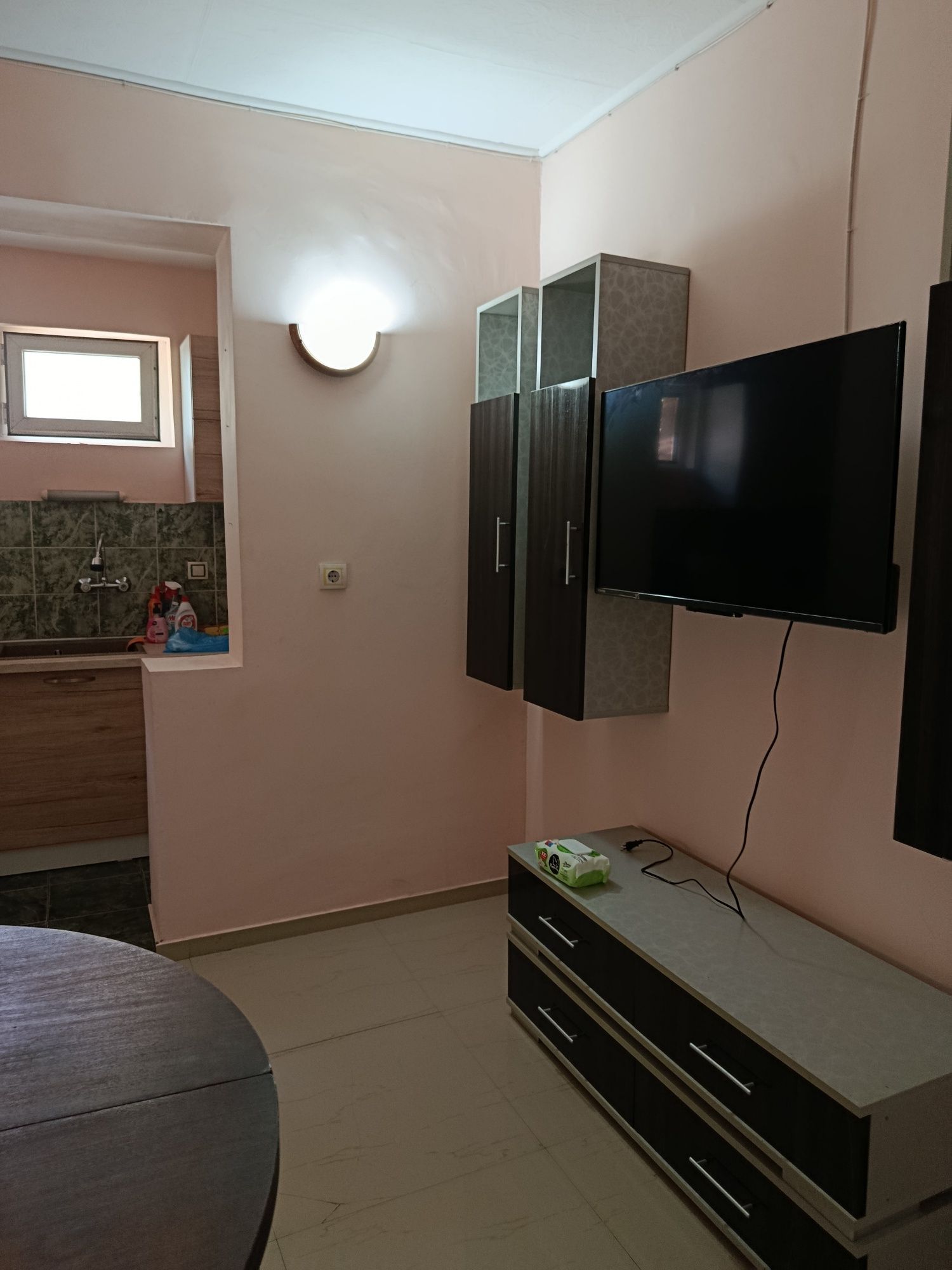 Етаж от къща под наем в идеален център