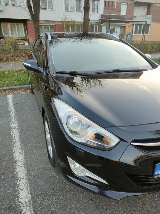 Vind Hyundai i40 negru
