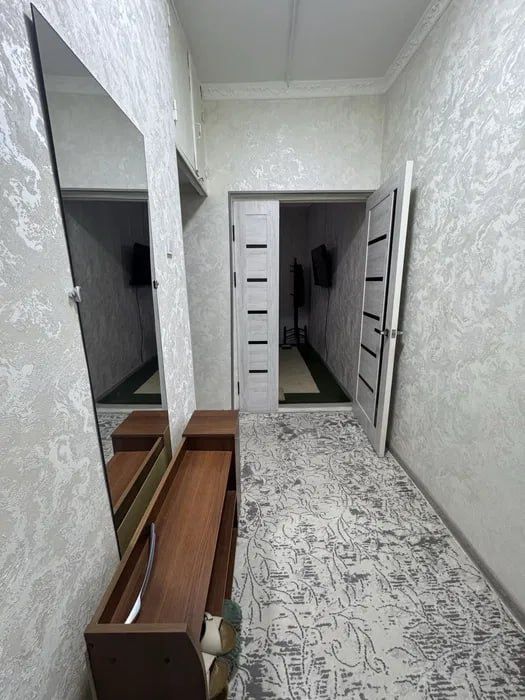 Продаю 1в2-х комнатную квартиру на Сергели 2