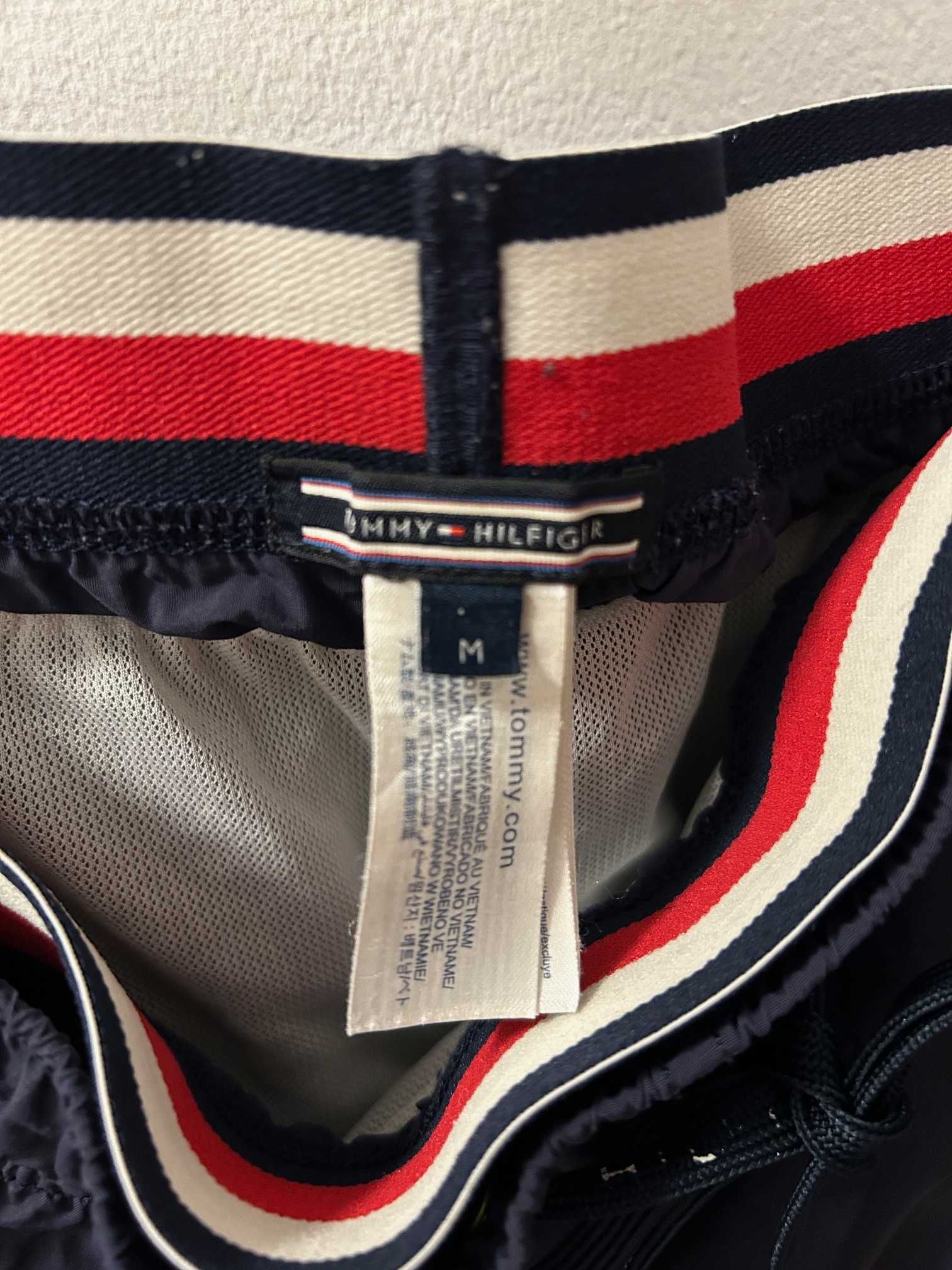 Оригинални мъжки бански Tommy Hilfiger – размер M (два модела)