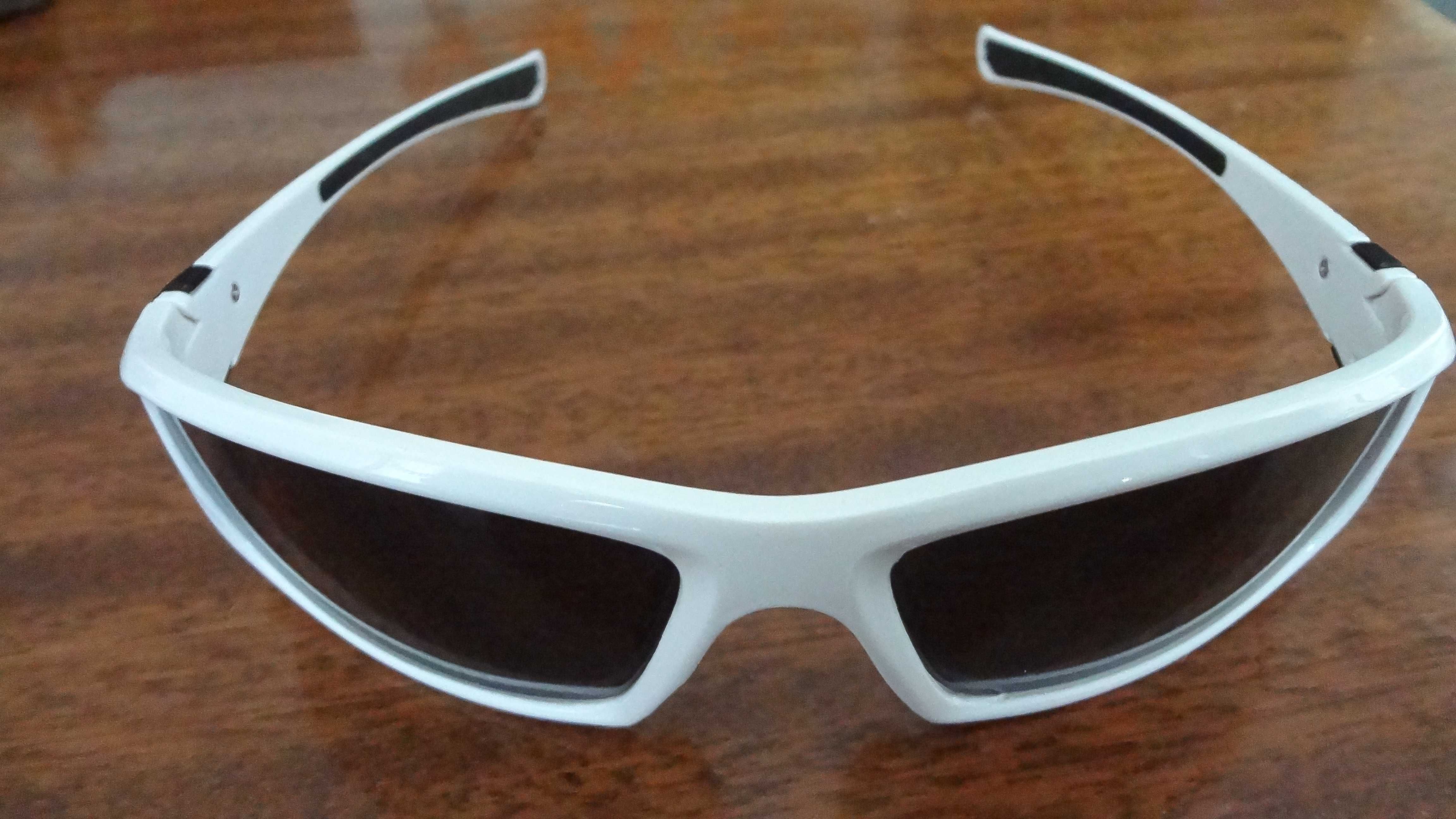 Поляризирани слънчеви очила UV400 + подарък държач за кола