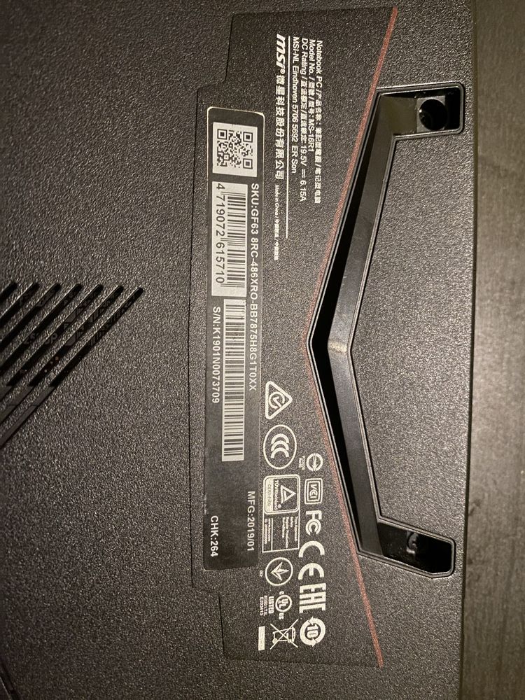 Laptop msi GF63 gtx 1050