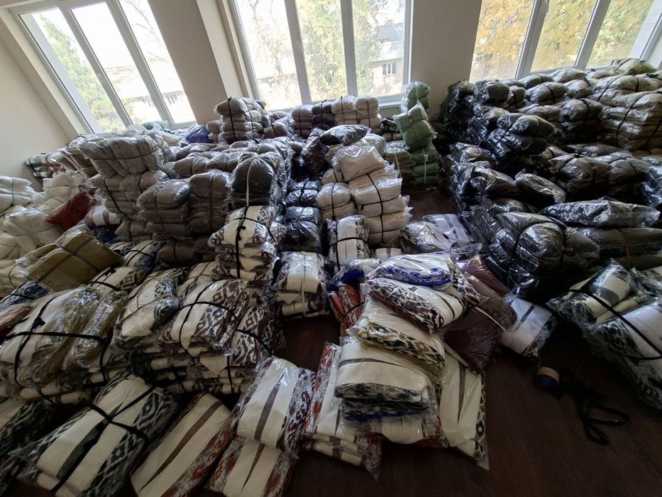 Ishlab chiqarish tekstil kiyimlar optom narxda