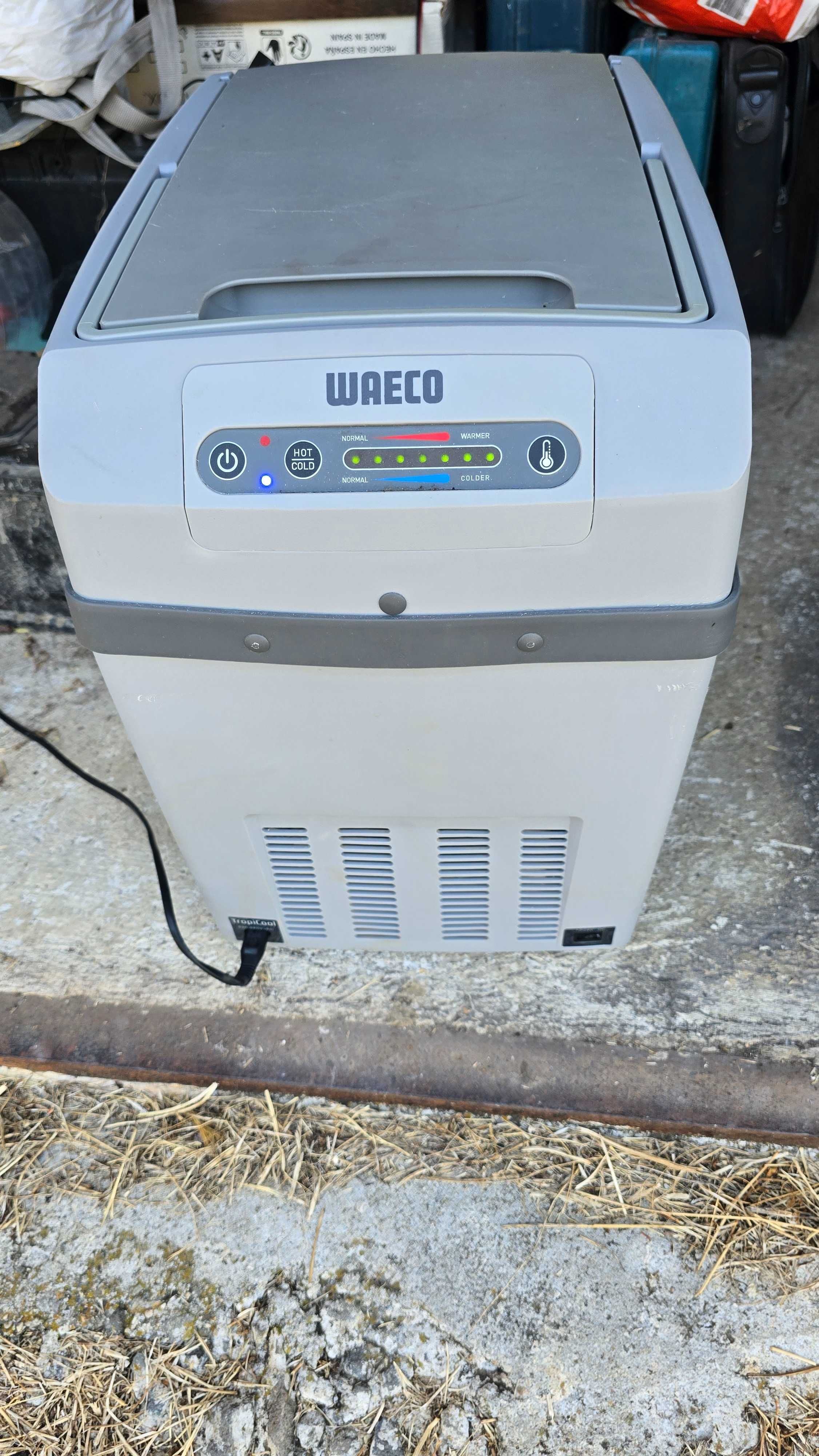 Хладилник WAECO 12v  220v