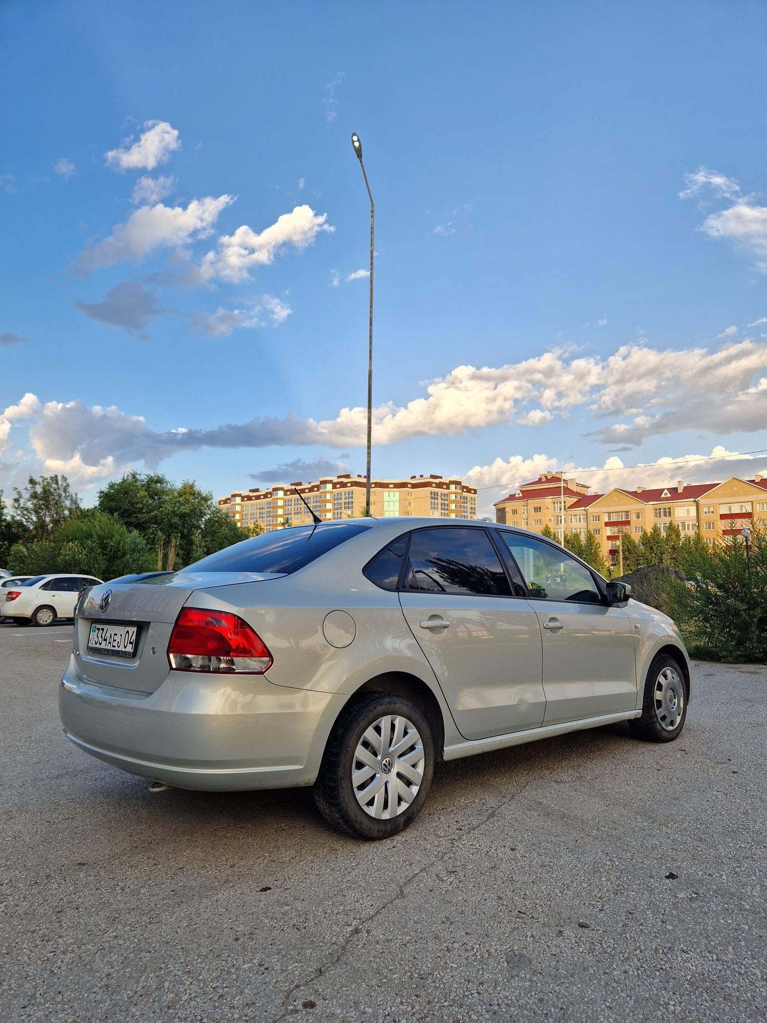 Продам автомобиль Volkswagen Polo 2014 г Фольксваген Поло 2014 г казах