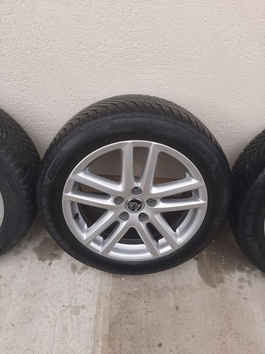 Jante OEM VW, R 17,  7.5 J,  et. 47 și anvelope allseason 225 50 17.