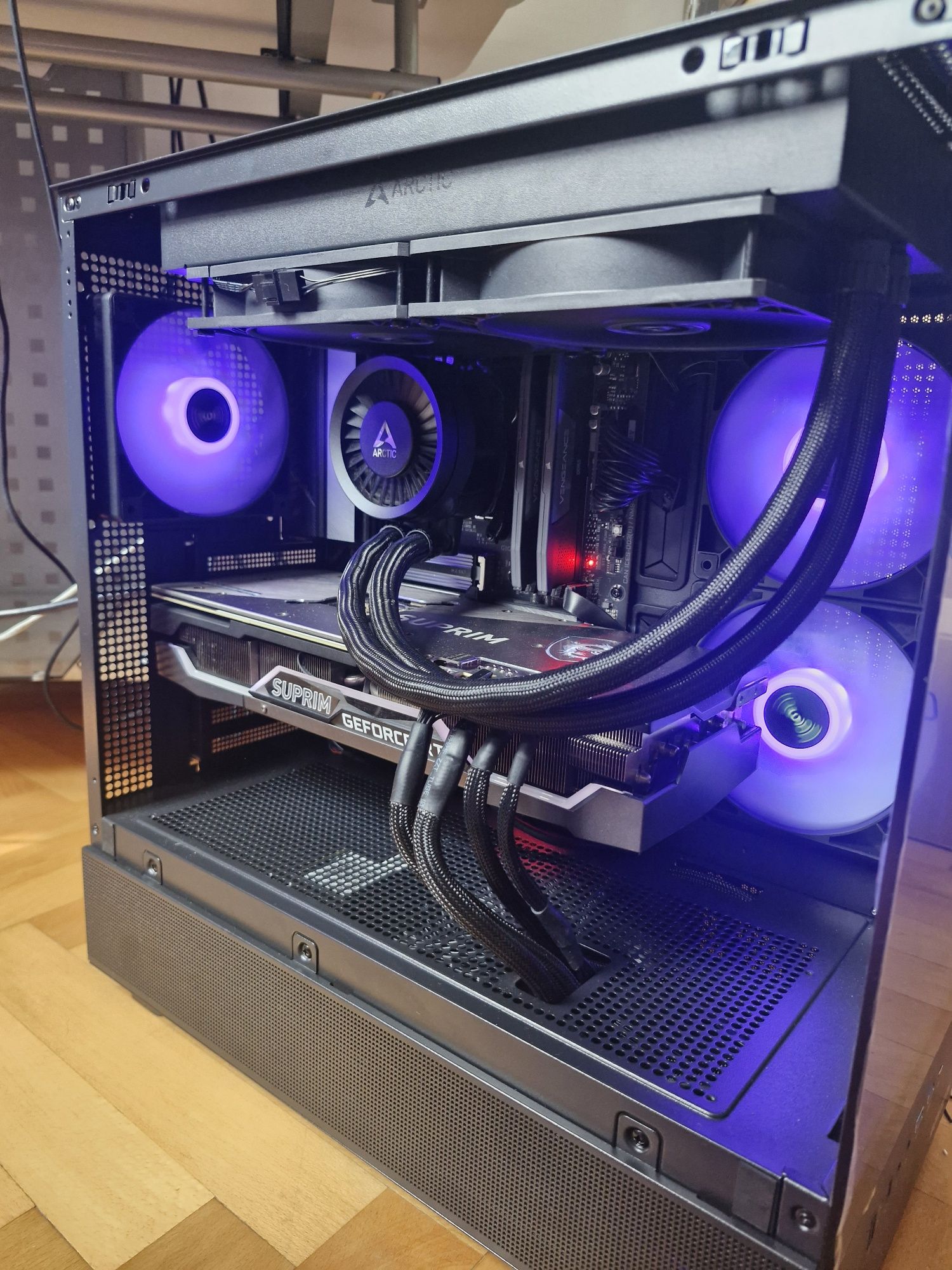 PC High-End: Ryzen 9 7900x3d + RTX 3080 + 64GB DDR5 – Silentios!