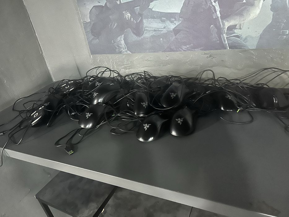 Игровая мышка Razer deathAdder