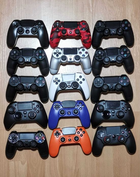 Manete controller consola PS4 (raspund doar telefonic)
