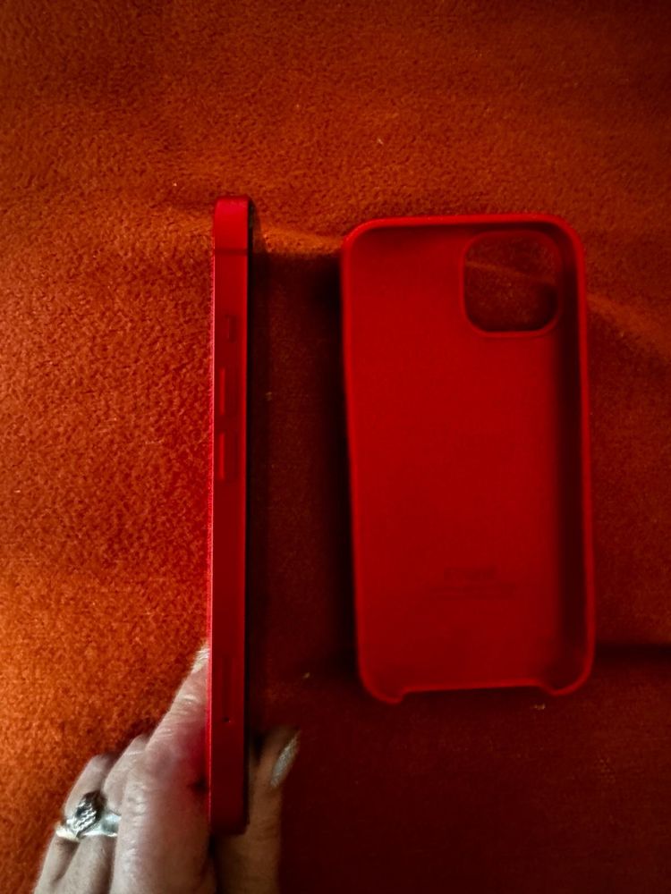 iPhone 14 Red product impecabil