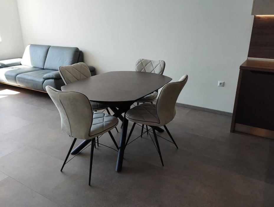 Продава се Тристаен апартамент в София, Люлин 10 - 100 кв.м за 2490 €/кв.м - Снимка #4