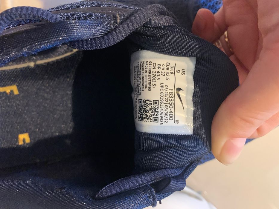 Adidași noi de vânzare!