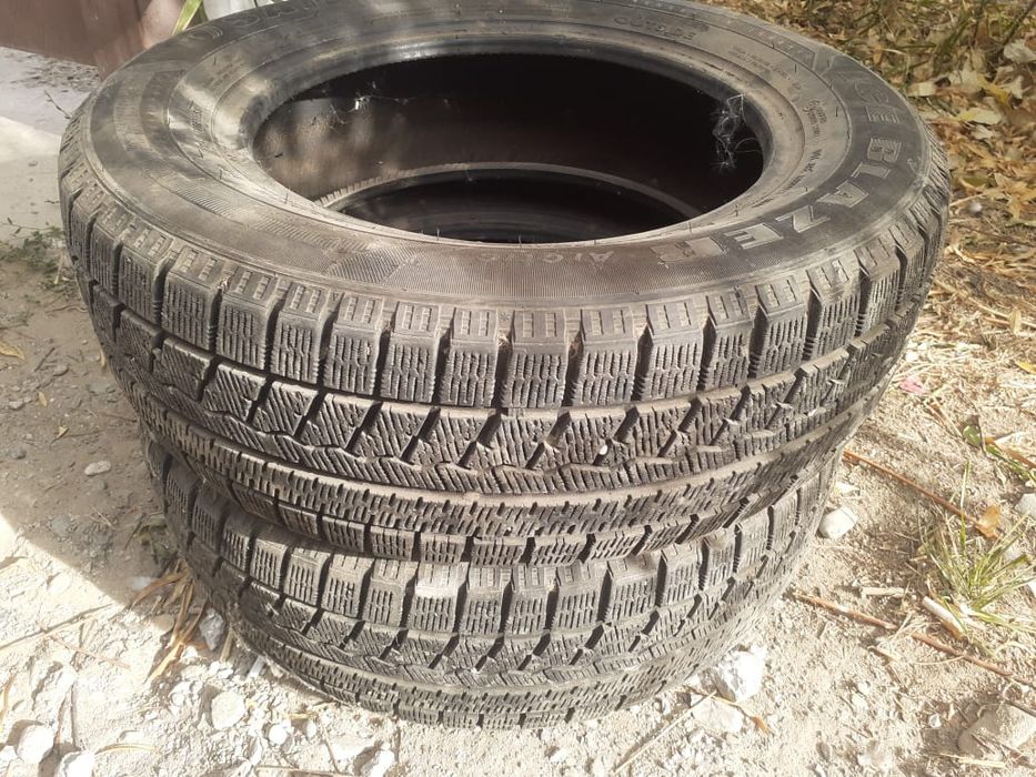 Зимний Покрышки 2шт