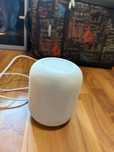 Apple HomePod 2 - Ca nou - Suport multifunctional inclus - 1550 lei