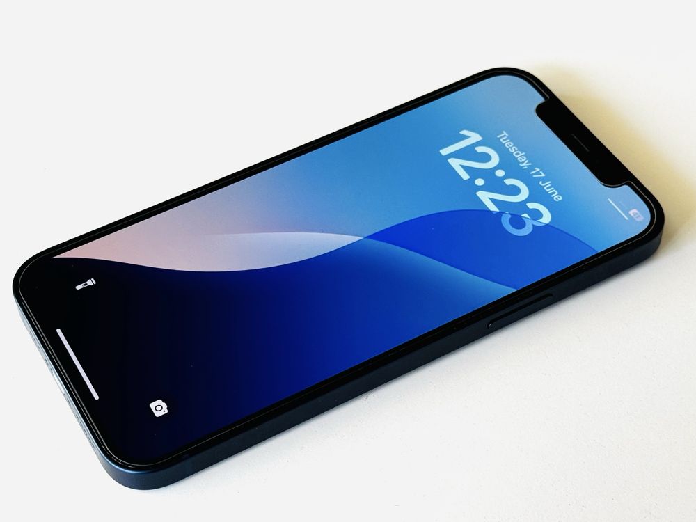 Iphone 12 64GB Blue Като нов! Гаранция 6 месеца