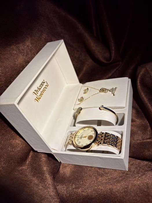 set dama ceas si accesorii