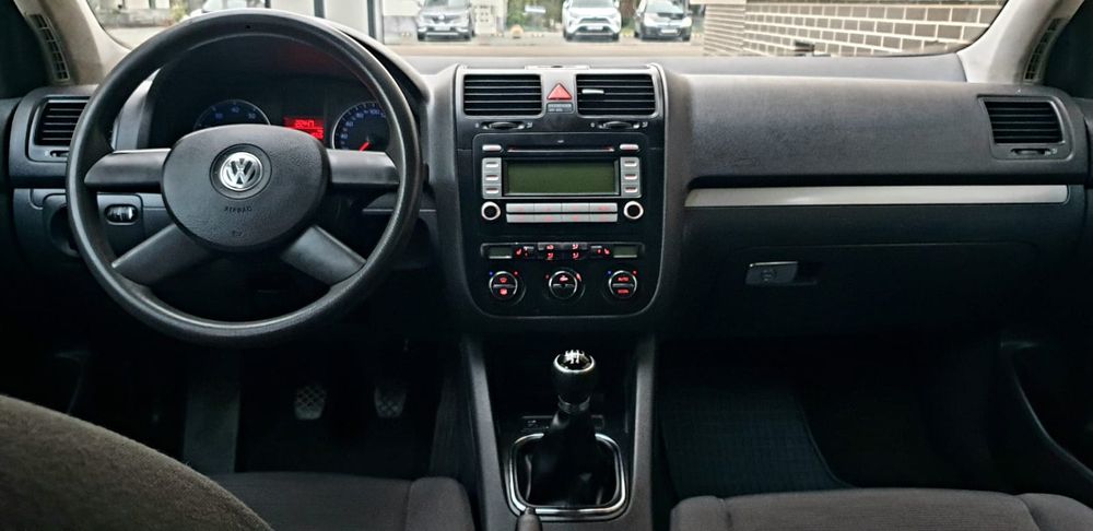 Vw Golf 5 1.4mpi benzina Clima Întreținut Unic Proprietar