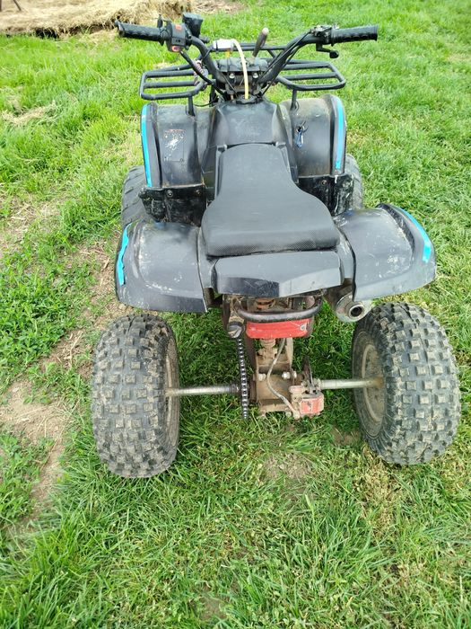 Vând ATV Yamaha grizzly 125cc
