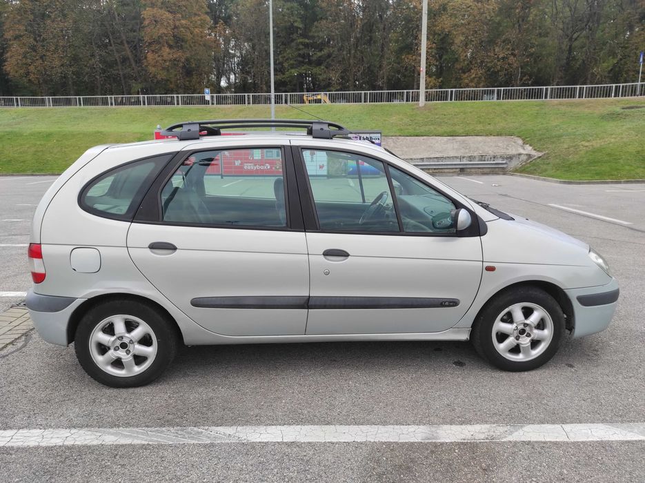 Renault Scenic 99 pt piese/dezmembrat/camp