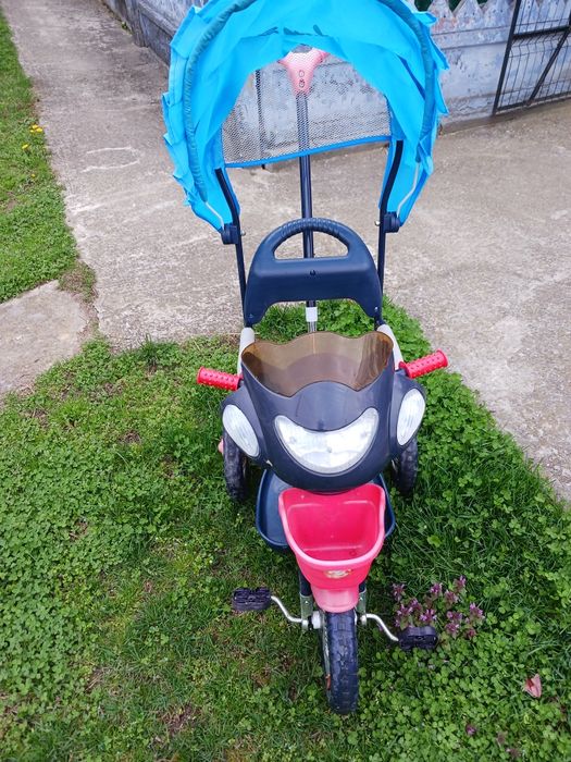 Tricicleta copii cu parasolar !