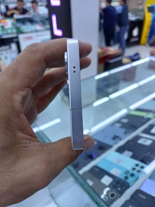 samsung S25 Ultra 12/512 titan whitesilver.