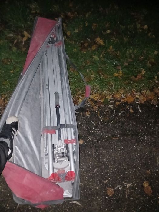 Masina de teiat gresie Ruby