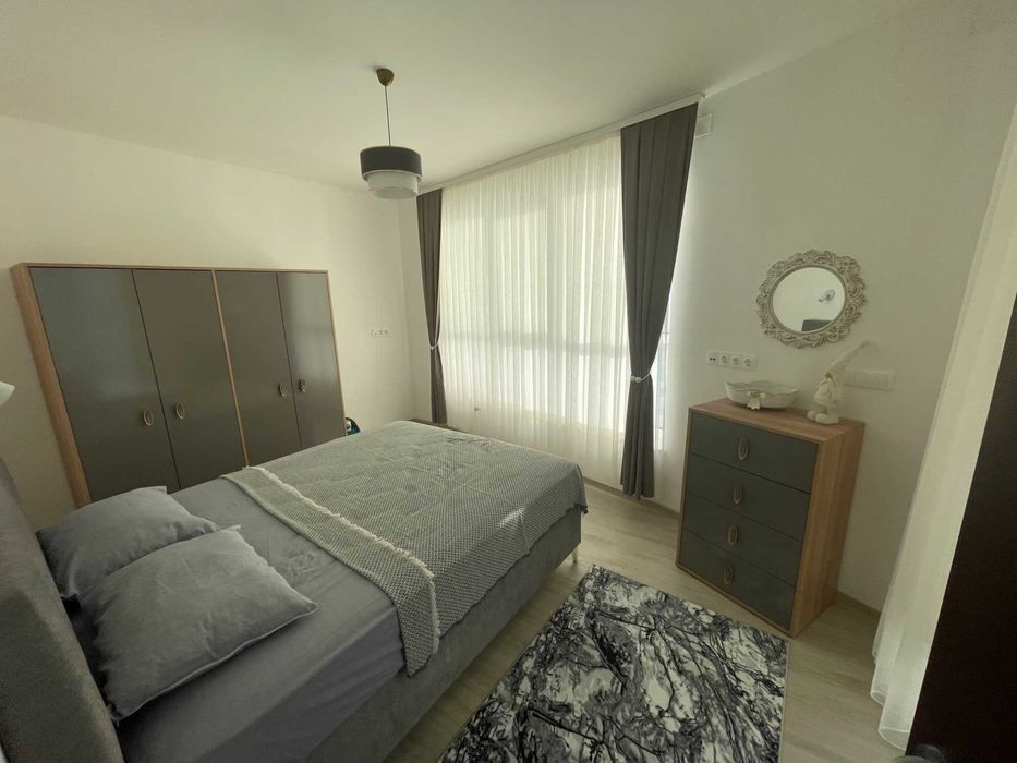 Дава се под наем Двустаен апартамент в Бургас, Славейков - 60 кв.м за 700 € - Снимка #2