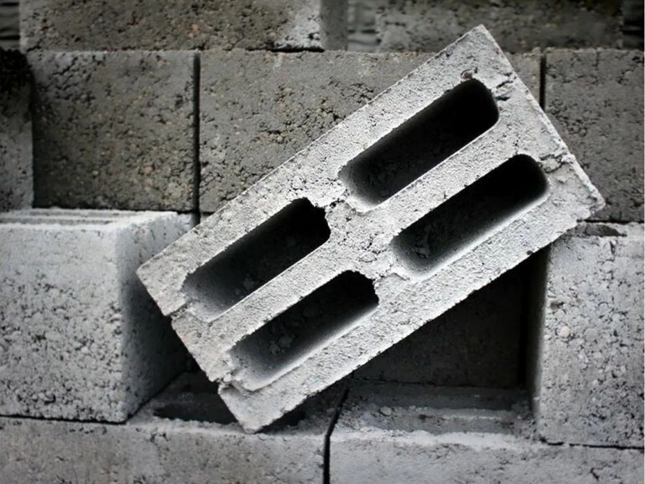В НАЛИЧИИ Керамзитоблоки 330 тенге,перегородочные 250 тенге