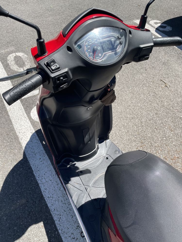 Scuter SYM 125 ccm