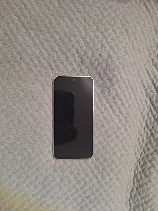 Продам Samsung S23 FE