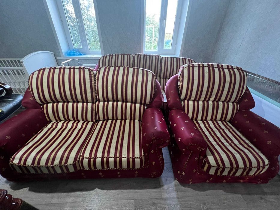Продам раскладной диван ( тройка )