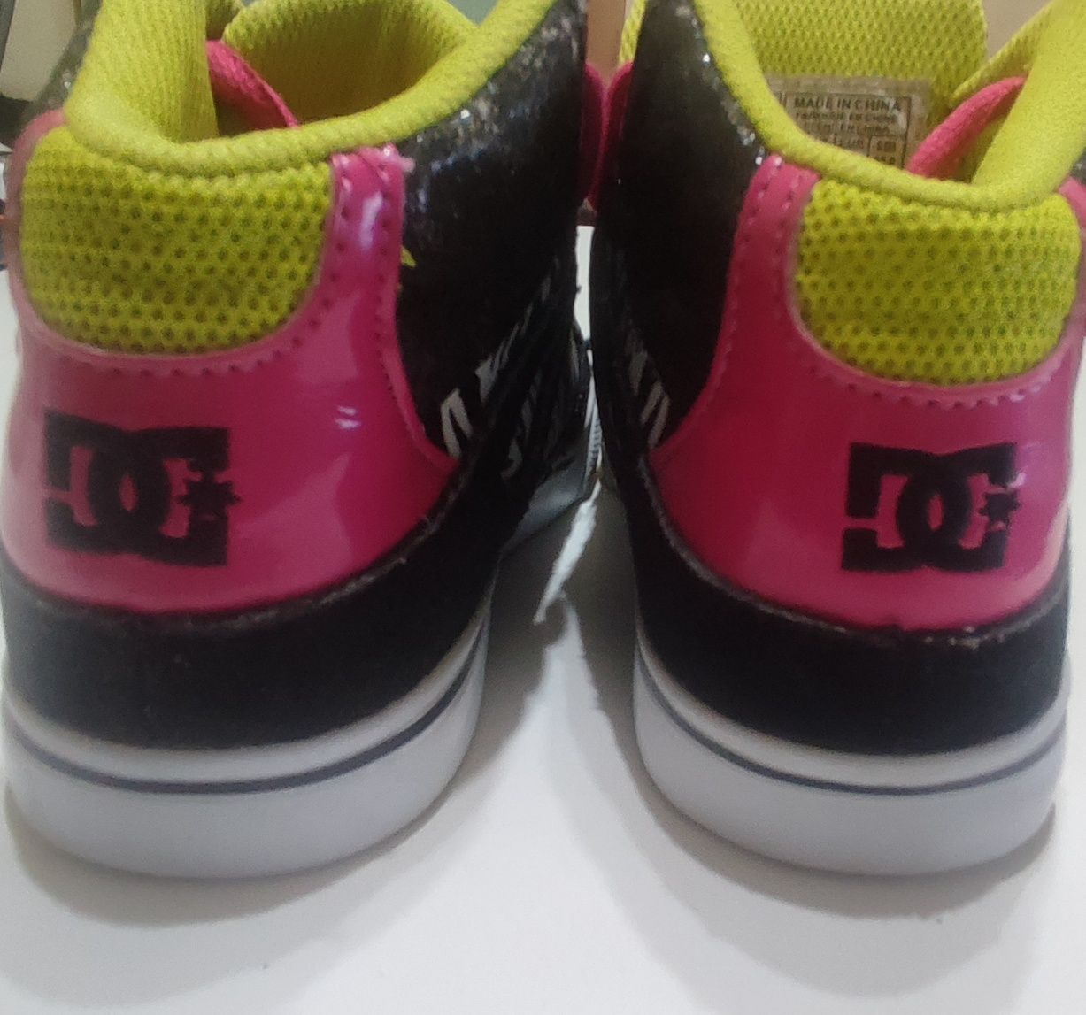 DC Shoes кецове маратонки за момиче, номер 29