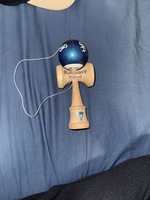 Kendama krom slaydawg da gang