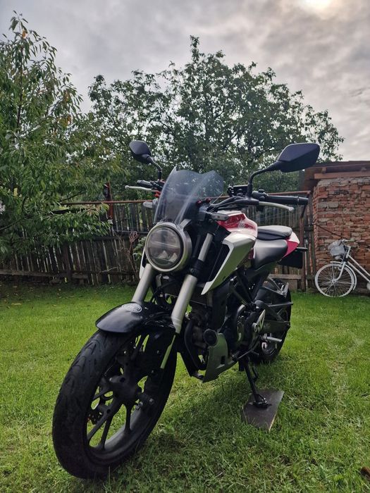 Honda cb125r an 2019 categoria A1