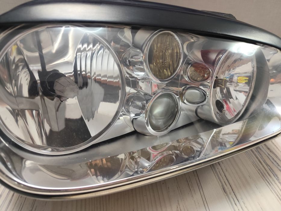 Faruri Golf 4 cu proiectoare