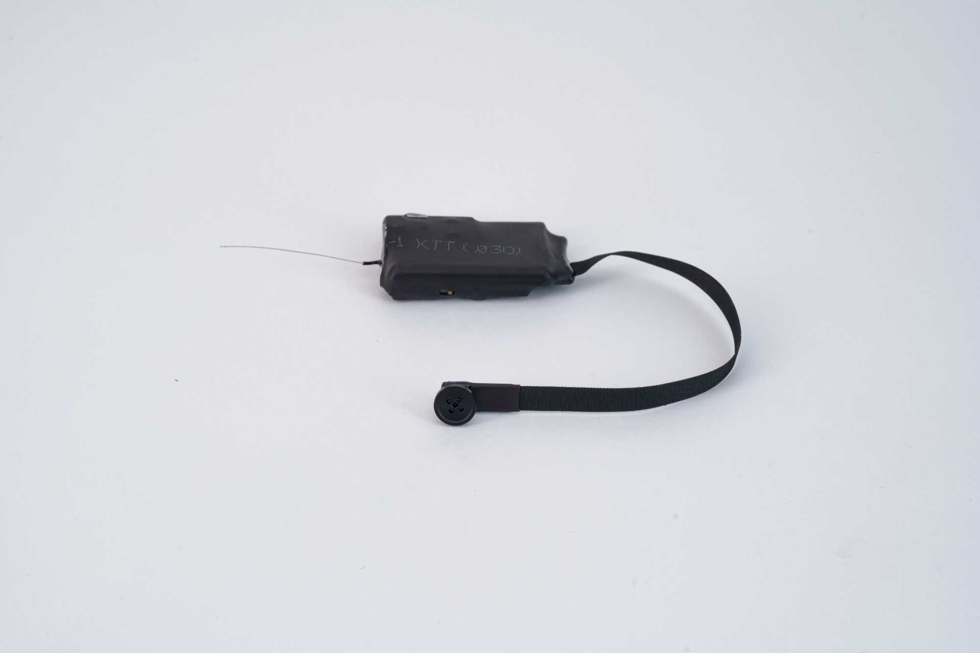 Mini Camera Video pentru Copiat in Nasture - Imagini LIVE Nedetectabil