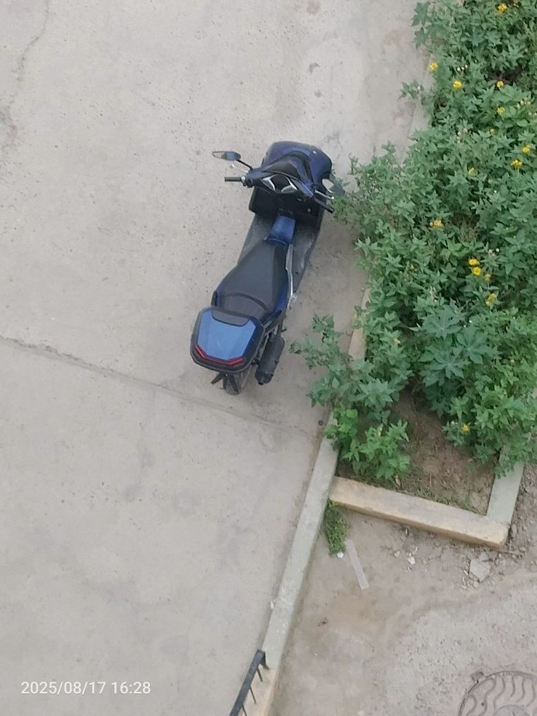 Italiya 2 125 kub