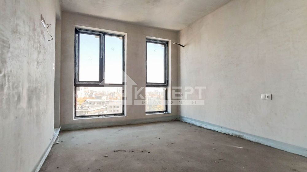 Продава се Двустаен апартамент в Пловдив, Христо Смирненски - 76 кв.м за 1352 €/кв.м - Снимка #9