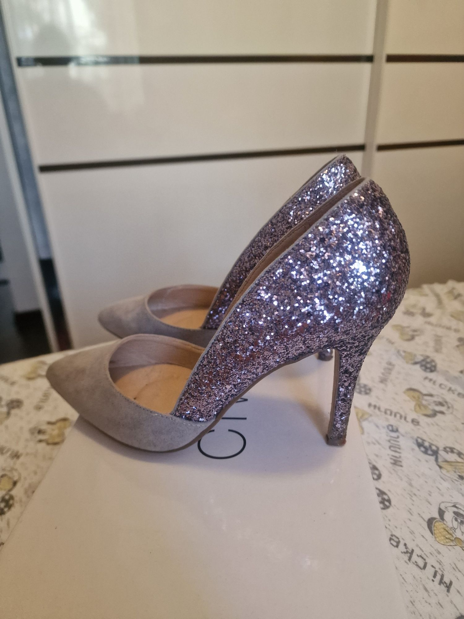 Pantofi stiletto 38