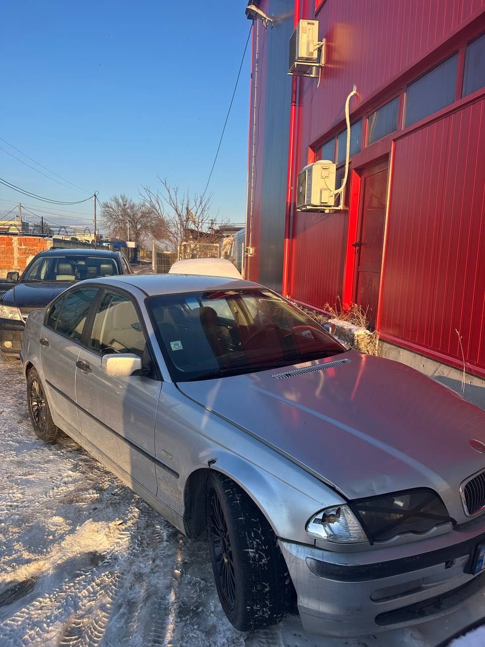 Продавам BMW e 46 на части