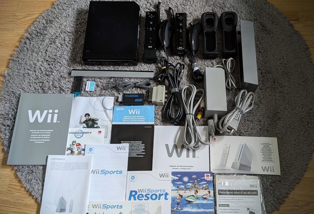 Consola Nintendo Wii Black Full Box 2 manete/nunchuckuri Modata