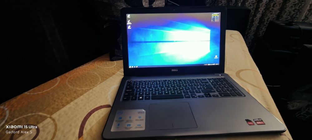Laptop pentru Gaming Dell inspiron 4gb video dedicat