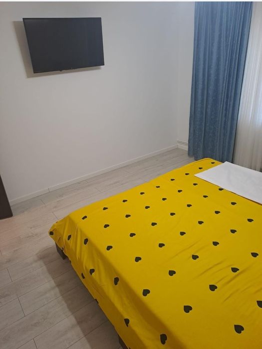 Închiriez apartament 2 camere modern, pe termen lung