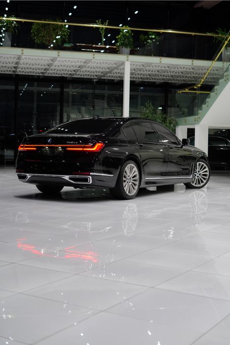 BMW 745Le Individual Hybrid