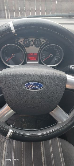 Ford Focus 1.4 benzina