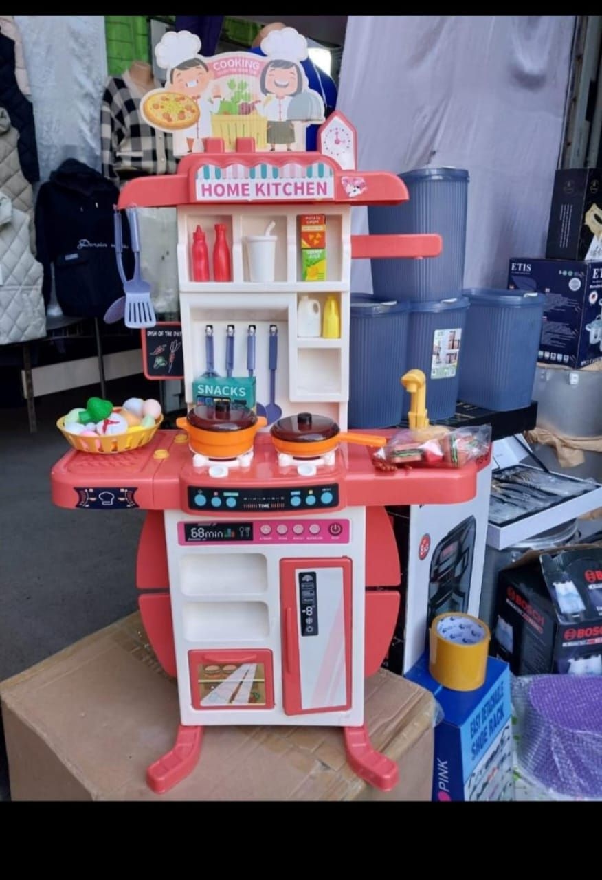 Продам новую игрушку кухню