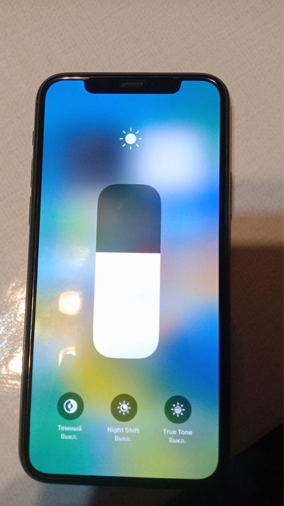 Iphone 11про 64гб.