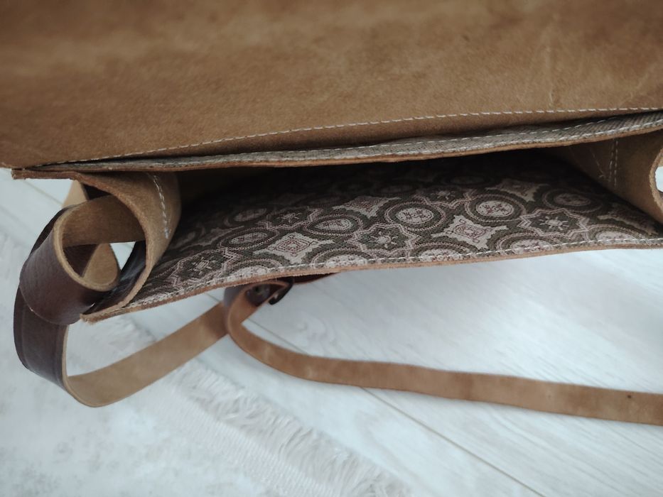 Geantă marocană din piele naturală – nouă, lucrată manual