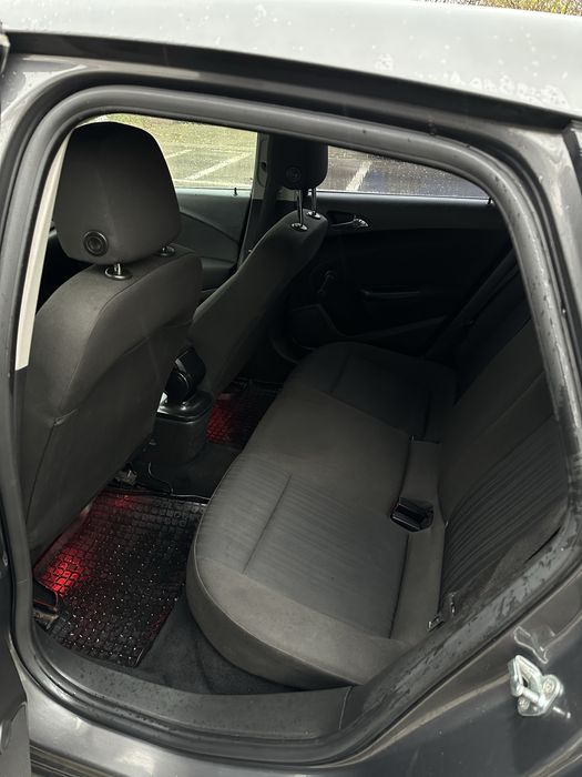 Opel Astra J - 1.3 CDTI -  Computer de bord - Clima -Lumini ambientale